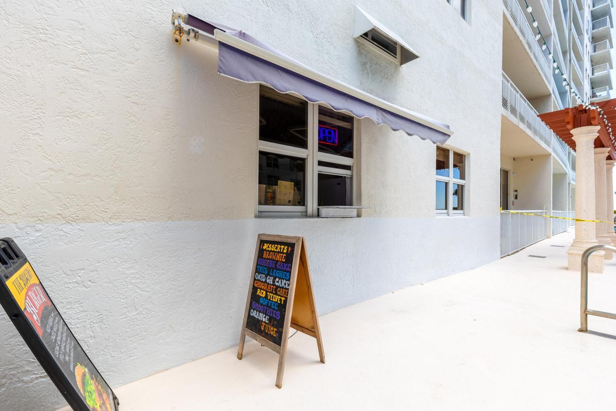 Upscale Brickell 3 Bedroom With Water Views And Free Parking Miami Luaran gambar