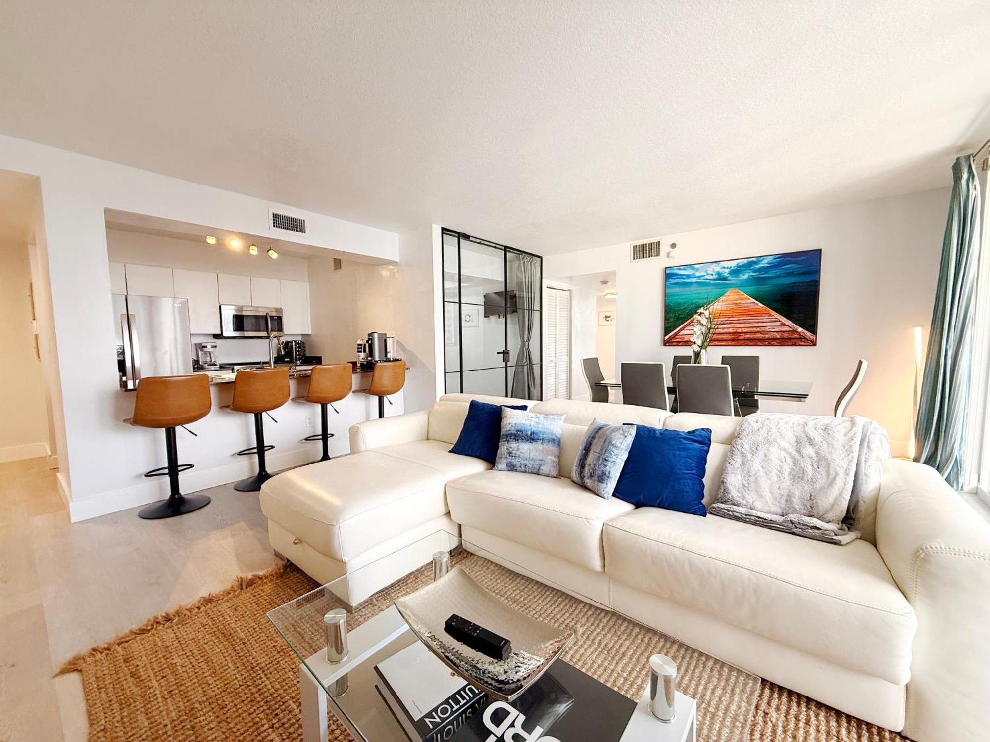 Upscale Brickell 3 Bedroom With Water Views And Free Parking Miami Luaran gambar